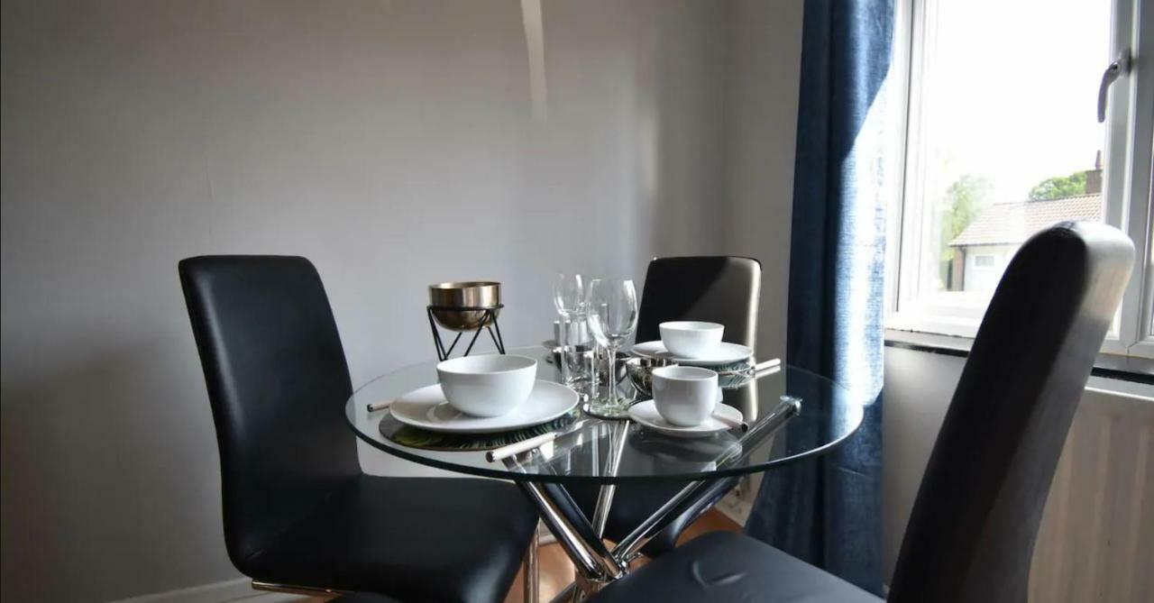 3-Bedroom Comfy Home In Solihull Luaran gambar